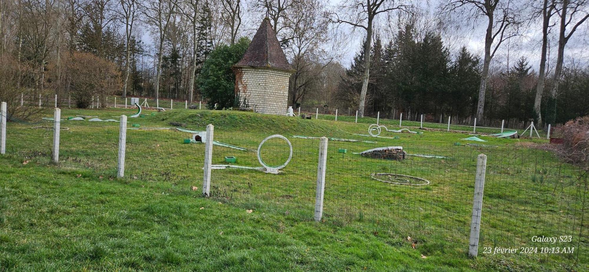 Pavillon Avec Jardin Clos Au Bord De L'Yonne Coulanges-sur-Yonne Extérieur photo